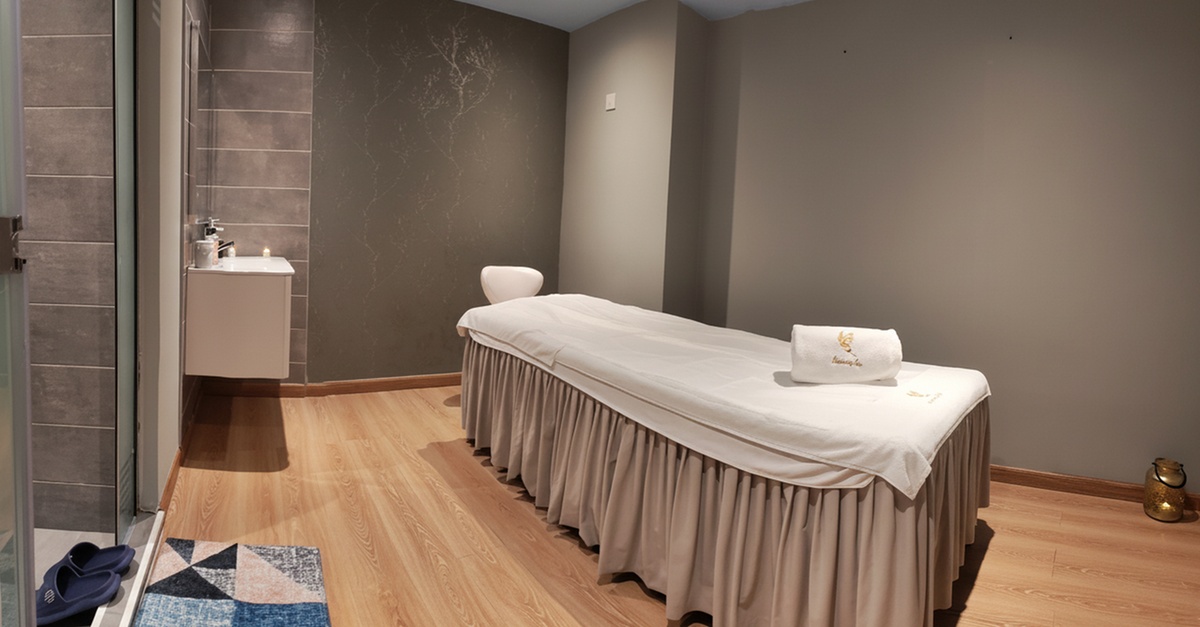 Pamper Yourself With Relaxation Spa Or Deep Tissue Spa Pamper Yourself With Relaxation Spa Or Deep Tissue Spa