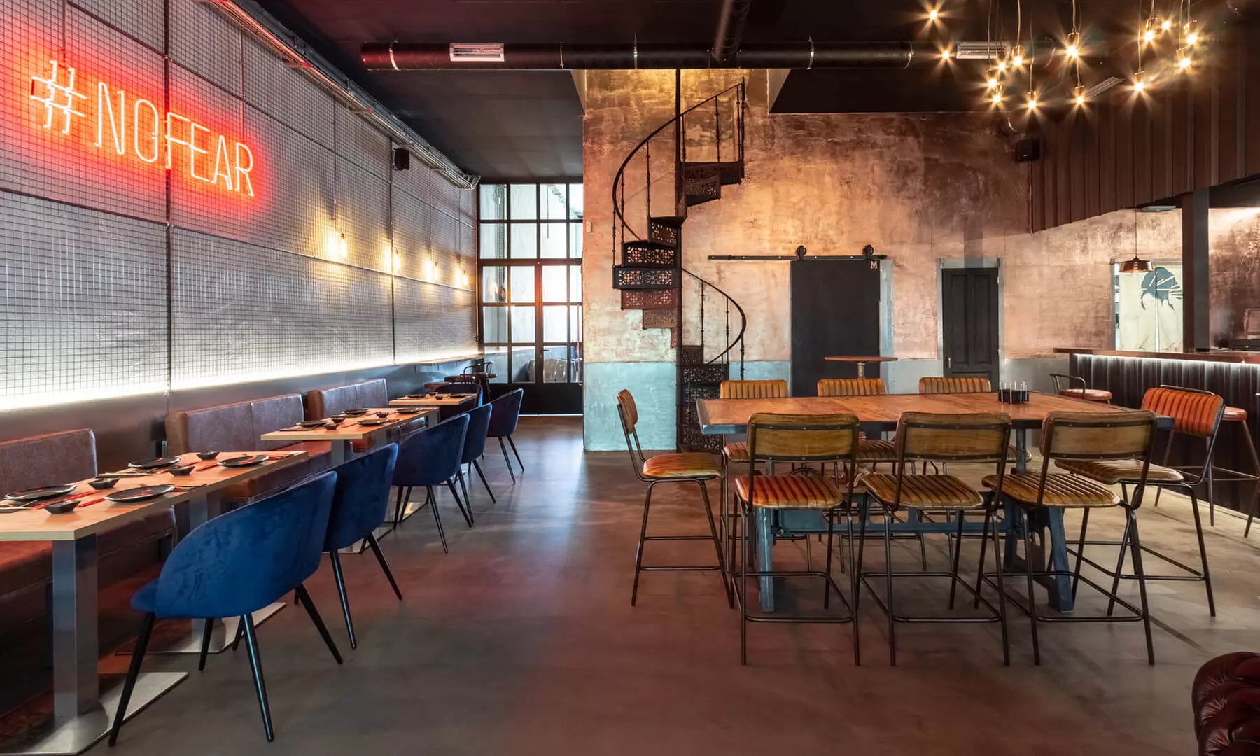 Tour y cata de 5 destilados para 2 o 4 personas en Sackman Destileria