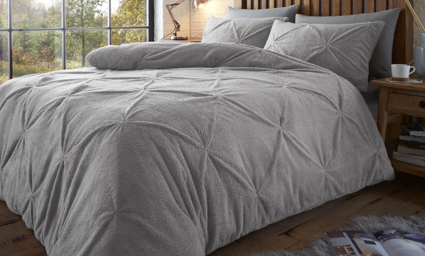 Image 1: Gaveno Cavailia Teddy Chiswick Duvet Cover Set or Teddy Fitted Sheets