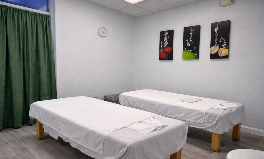 Image 2: 60 Minutes: One or Couples Massage with Hot Stones & Essential Oil