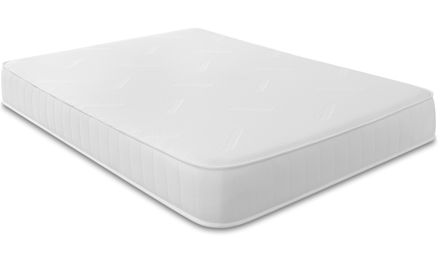 Image 3: Heat Retaining Mattress with Springs and Memory Foam Layer