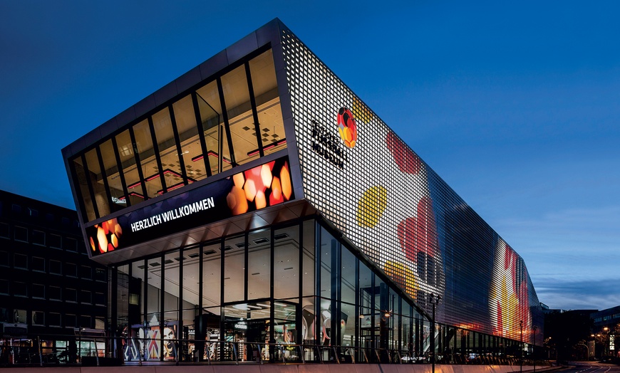 Image 3: Erwachsenen-Ticket für das Deutsche Fußballmuseum Dortmund