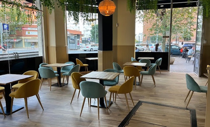 Image 4: Menú Esencial, Deluxe o Deluxe Prémium a elegir para 2 o 4 personas