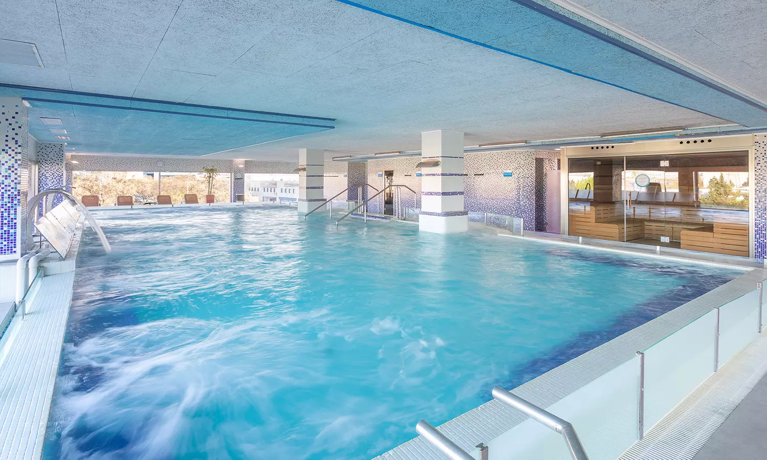 Circuito termal para 2 con masaje y buffet en spa de hotel 4 estrellas