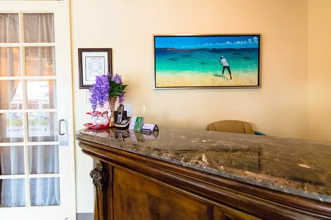 30, 60, or 90-Minute Foot Massage, or 60-Minute Foot & Body Massage