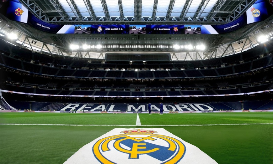 Image 9: Madrid: 1 or 2 Nights with Partidos Real Madrid Spanish League Ticket