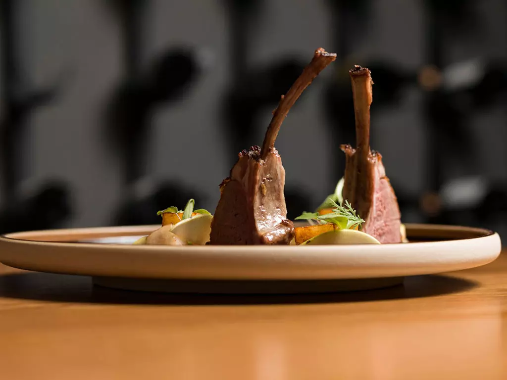 Catania 5*: 1 o 2 notti in camera doppia Superior con colazione e Spa