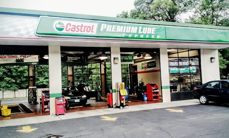 Image 1: Up to 24% Off on Oil Change at Castrol Premium Lube Express