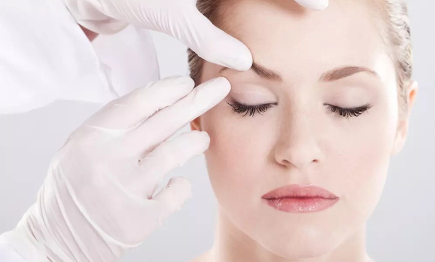 Image 1: Botox Boost: Choose 20 or 40 Units for a Refreshed Look 