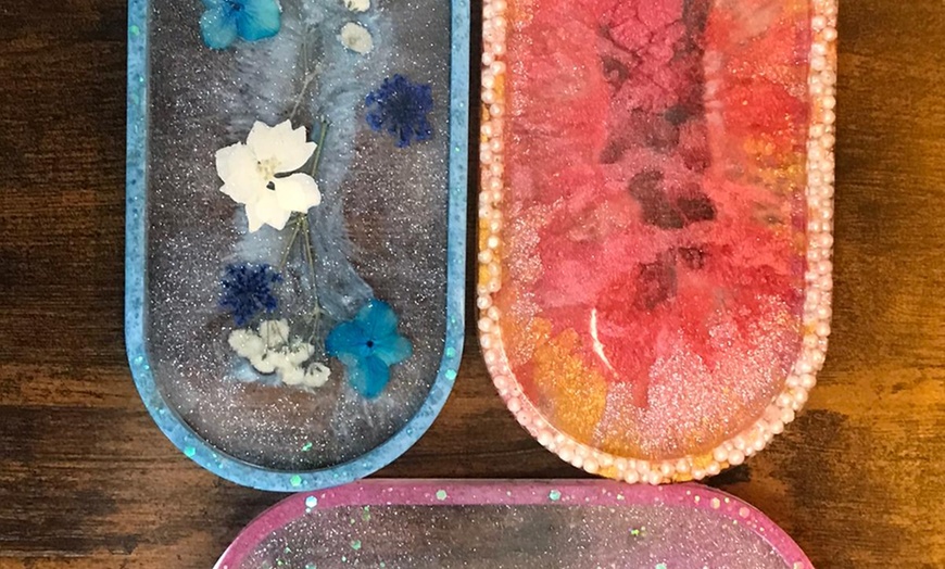Image 2: Create Your Own Resin Tray Workshop for One, or Two People!