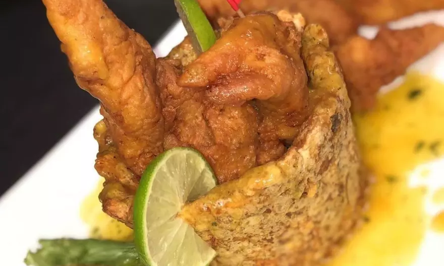 Enjoy Seafood Delights with Food & Drink Specials Every Day