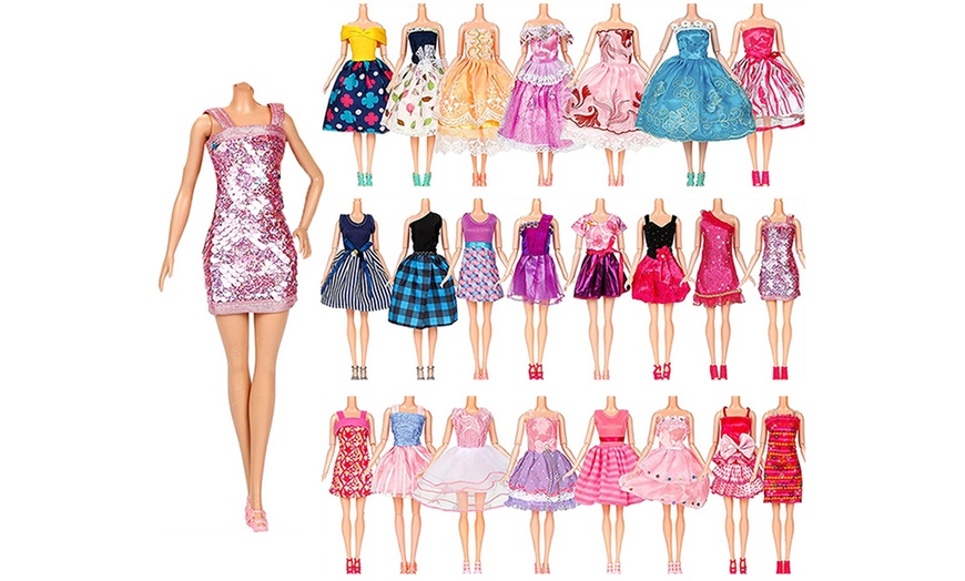 Image 3: 50-Piece Doll Clothes and Accessories Set 