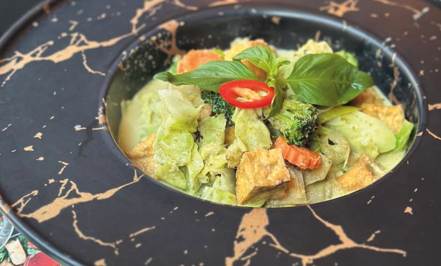 Image 15: The Noodle Bar Brussels : menu asiatique 2 services à Bruxelles
