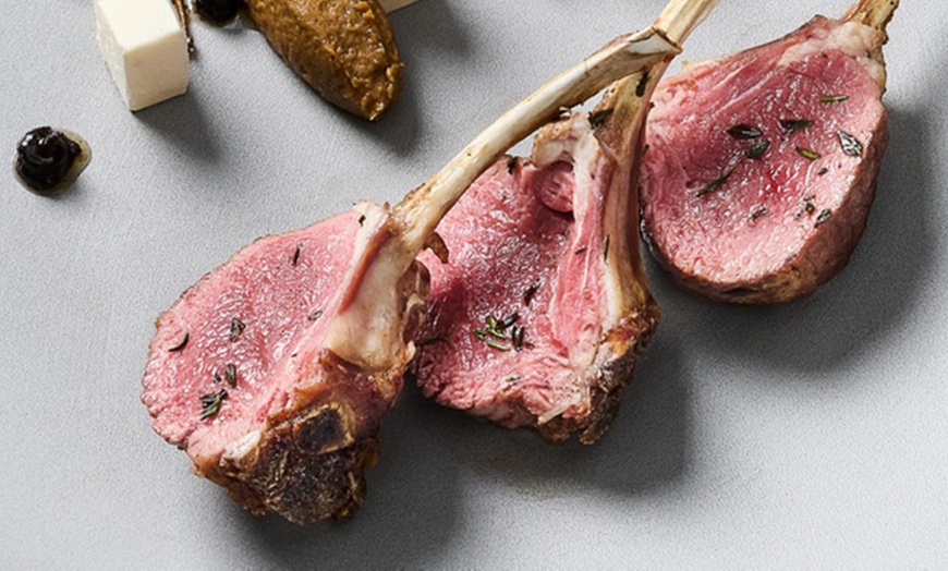 Image 9: Laissez-vous surprendre : menu en 3 services avec tapas & mignardises