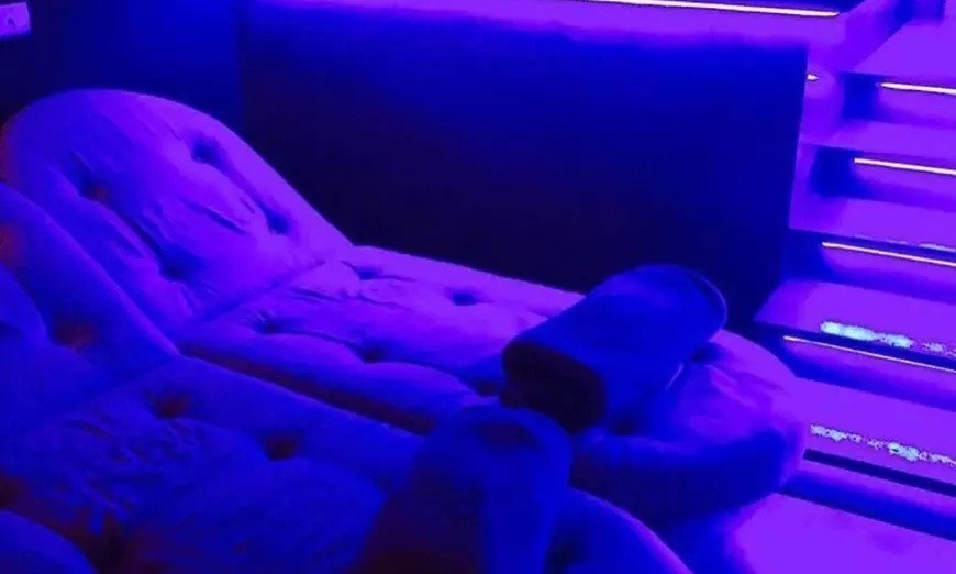 Image 10: Spa privado de 30 minutos para 2 con facial Flax o masaje y copa 