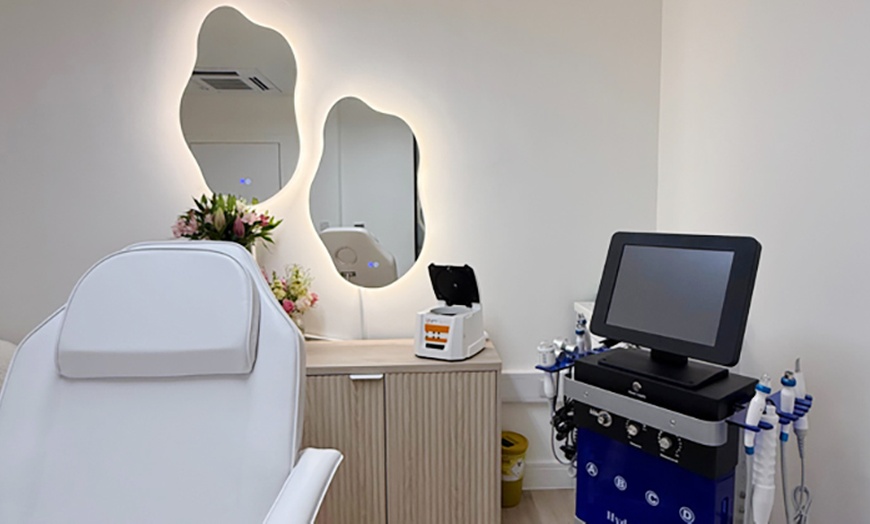 Image 2: Rejuvenate Your Skin with a Hydrafacial Session with Treatments