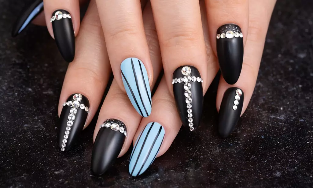 Revive Your Hair at Streaks Ladies Salon: Styling, Color & Treatment