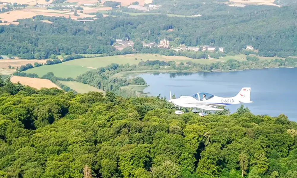 20, 35 od. 60 Min. im Ultraleichtflieger selbst fliegen mit Fluglehrer
