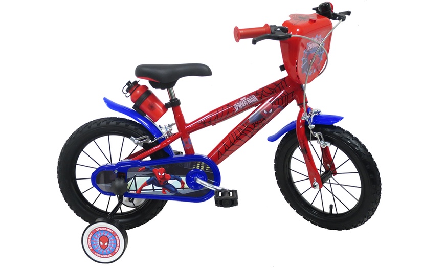 Image 7: Disney Themed Kids' Bike 