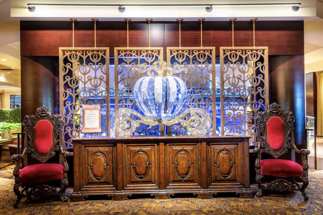 Member-Only Deal: One half mile away from Disneyland!