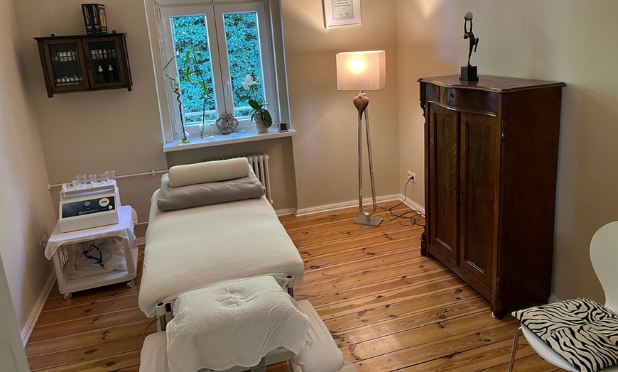 Image 2: 60 Min. medizinische Massage