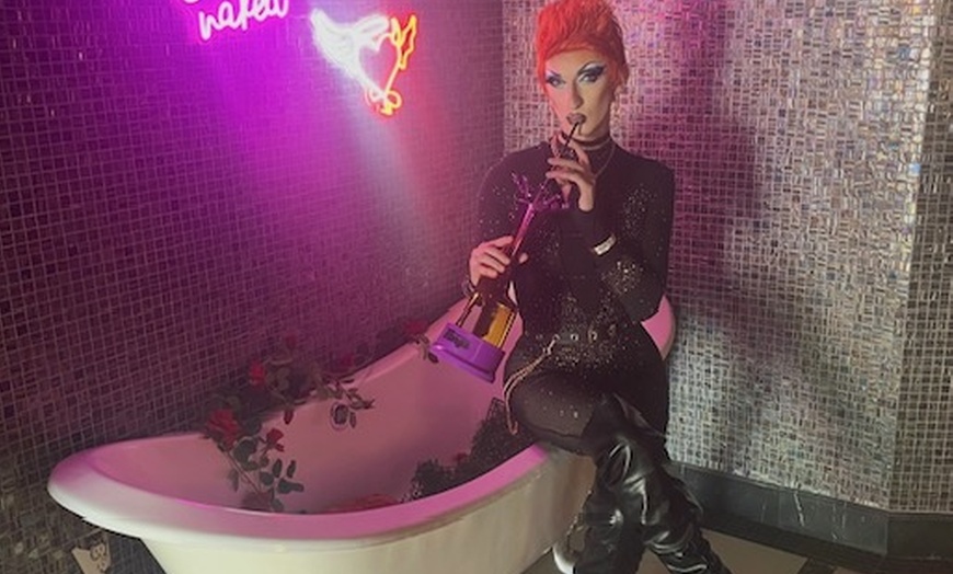 Image 6: Up to 45% Off Dine 'N Drag Dinner Show