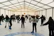 Acceso a pista de patinaje sobre hielo durante 30 minutos con patines para 2 personas, con hasta un 39% menos - Image 6