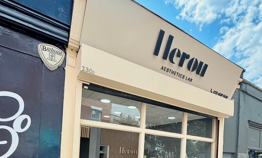 Image 10: Deep Cleanse, Hydrate & Glow with One or Three HydraFacials 