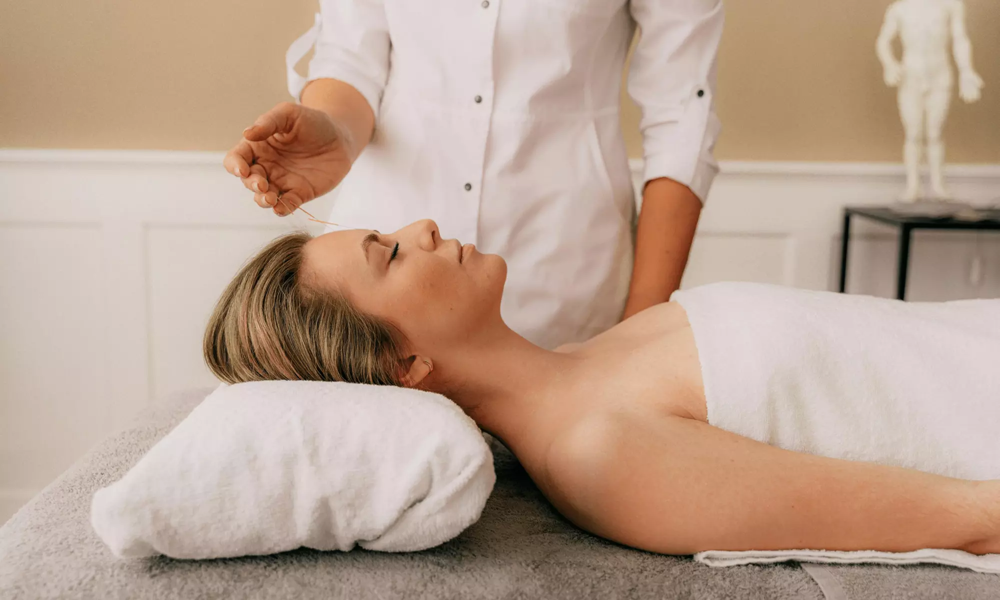 Revitalize with 1 or 3 Acuwave Detox Cupping Sessions for 30 Mins