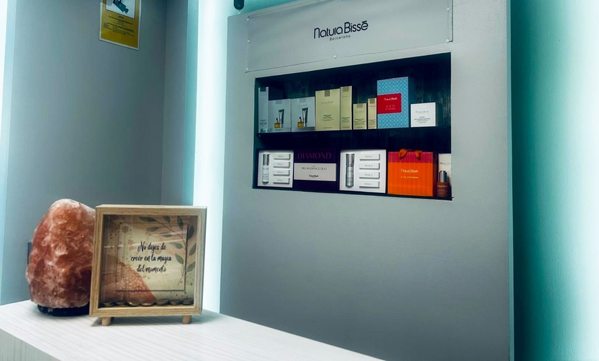 Image 7: Tratamiento facial "Total Face" con radiofrecuencia en Marfil Zaragoza