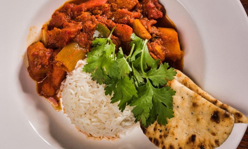 Image 10: Manchester: Stay for 2 with Breakfast, Late Checkout & More 