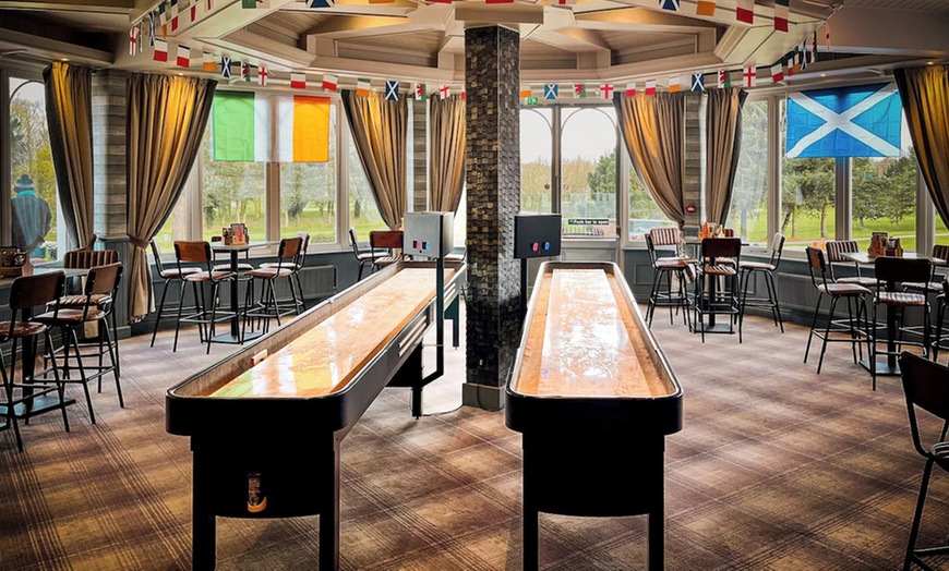 Image 14: North Warwickshire: 4* Stay with Breakfast and 3-Course Buffet Dinner