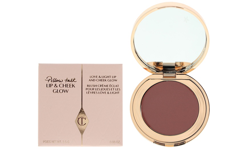 Image 4: Charlotte Tilbury Pillow Talk Blusher