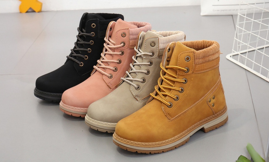 Image 1: Women's Winter Warm Ankle Snow Boots