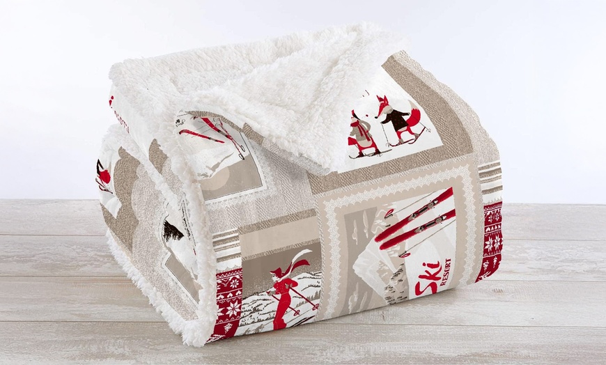 Image 5: Plaid réversible sherpa et microfibre