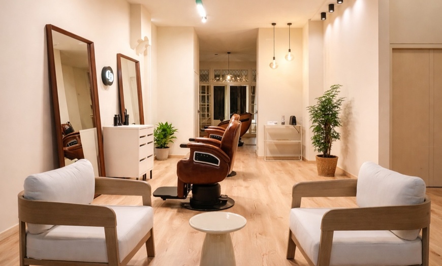 Image 6: Voor heren: luxe knip- en wasbeurt, föhnen én massage