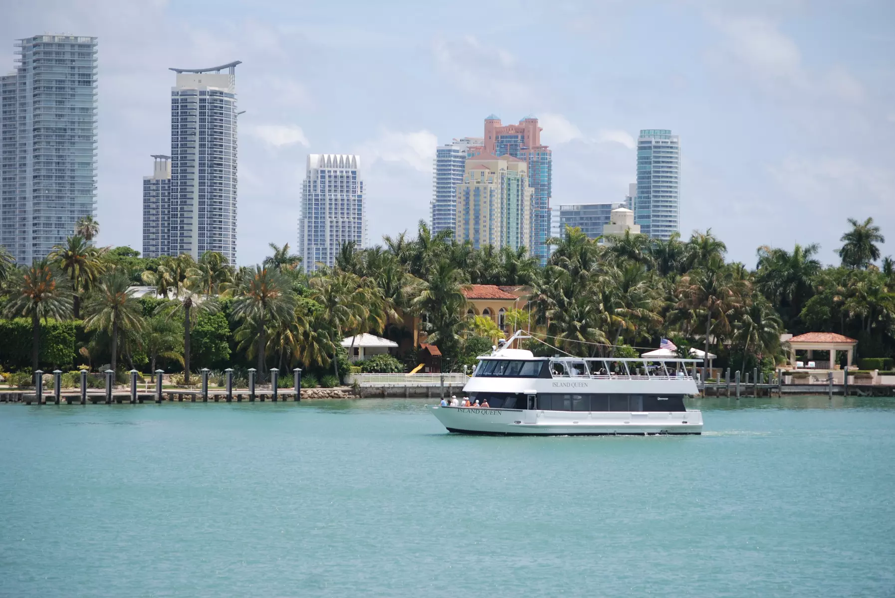 Millionaire's Row Sightseeing Cruise with Scenic Biscayne Bay Views