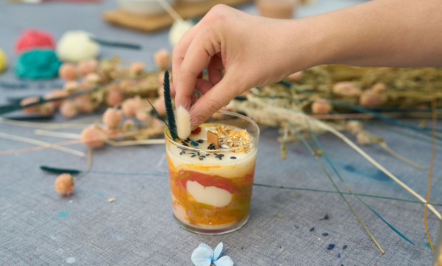 Image 7: Candle Making Classes 