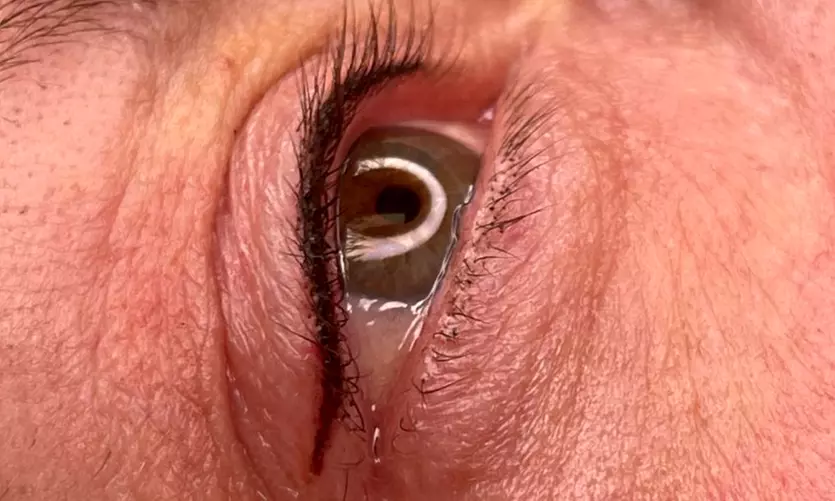 Permanent Make-up für Augen, Lippen oder Augenbrauen für 1 Person