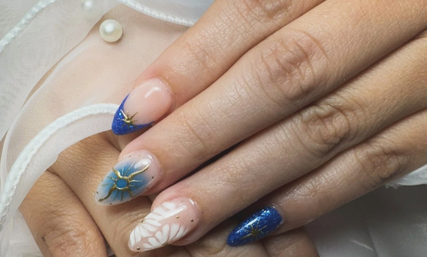 Image 4: Options of Regular Manicure or Gel Manicure with(out) Regular Pedicure