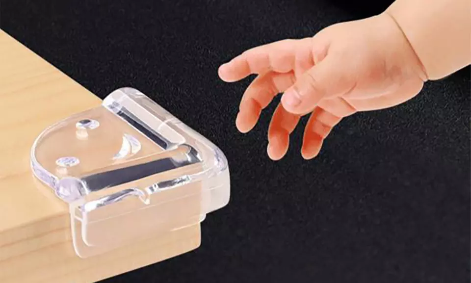 Sets de caches prises électriques et protections coins de table enfant - Second Medium