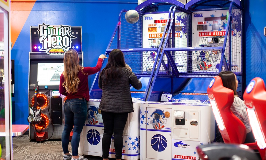Image 9: Fiesta Village: Arcade, Video Games, Prizes