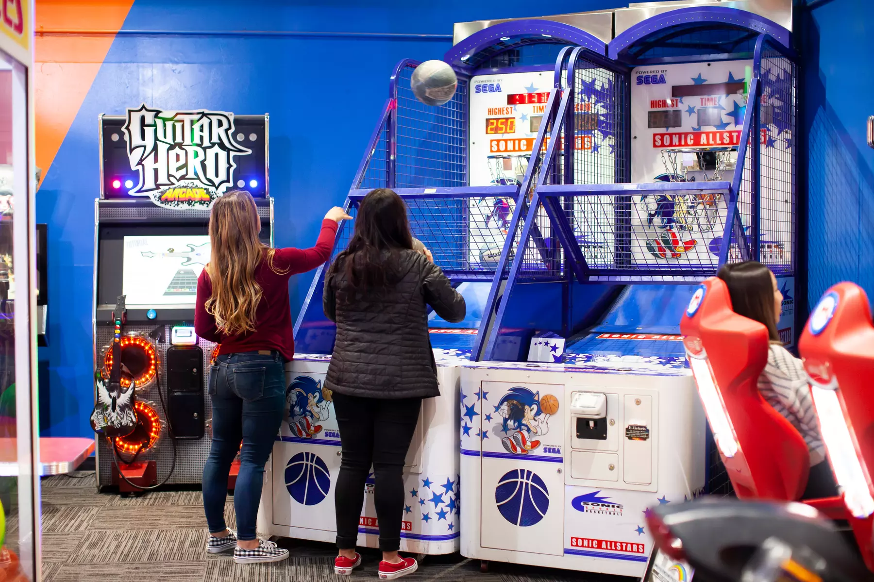 Fiesta Village: Arcade, Video Games, Prizes