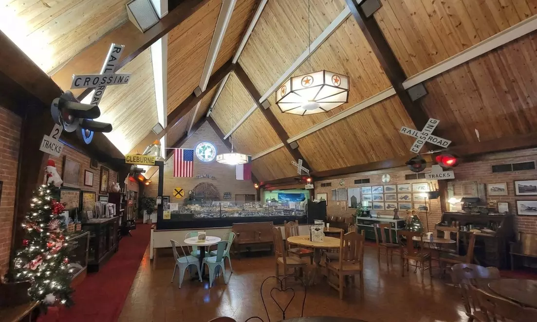 Choice of 1, 2 or 4 Combos & Ice Creams for 1, 2 or 4 People at Dillon Depot on Anglin Street (Up to 22% Off)