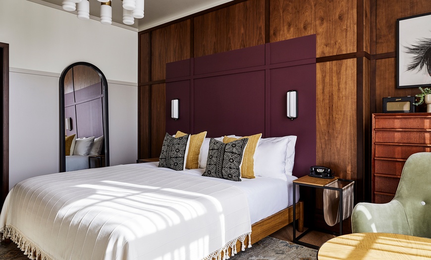 Image 17: 4* Stay in Oregon’s Historic Town With Curated Art & Mid-Century Charm