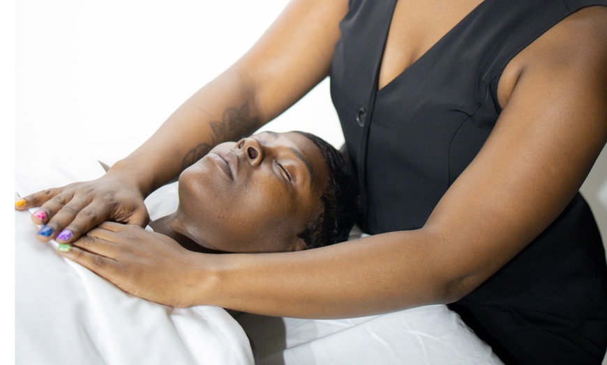 Image 3: Rejuvenate with 60 or 90-Minute Aromatherapy Or 60-Minute Deep Tissue