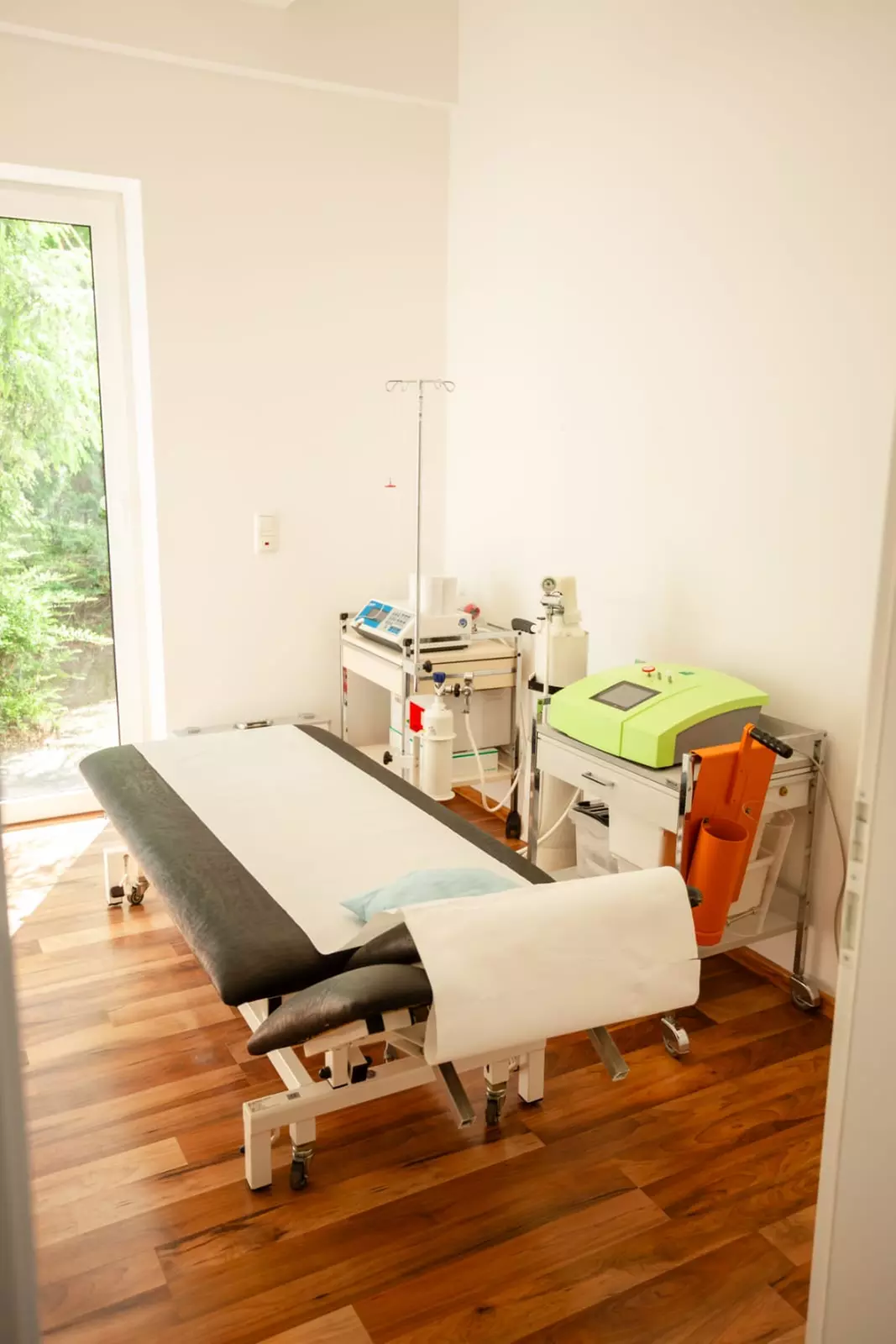 Injektionslipolyse mit 5 - 20 ml Wirkstoff