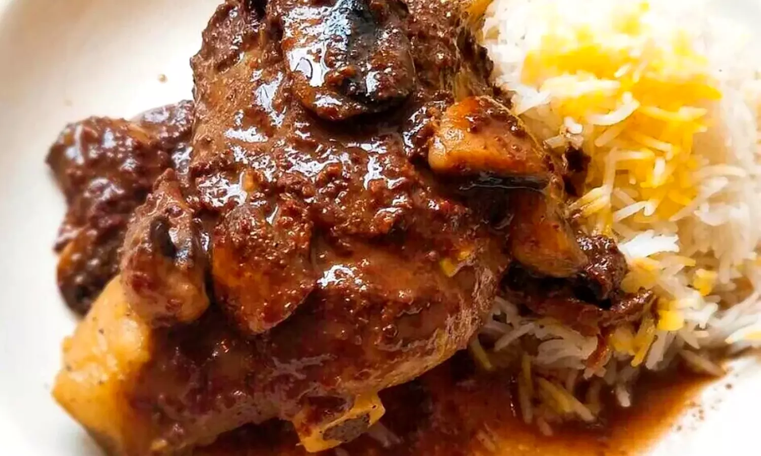 Four-course Persian dinner for 2 or 4, any day or Sunday-Thursday