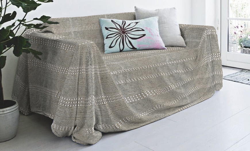 Image 11: Bankhoes en sprei van gerecycled katoen
