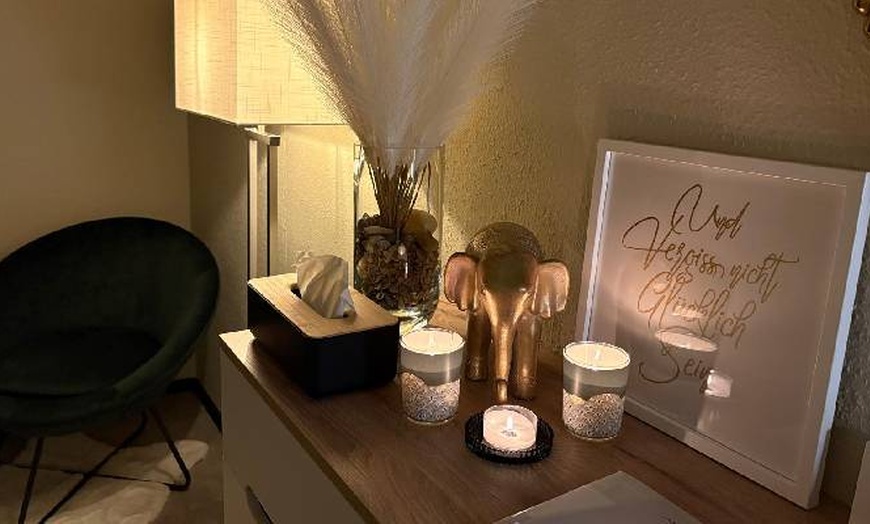 Image 4: Gesichtsbehandlung oder Beauty-Paket S-L nach Wahl für 1 Person